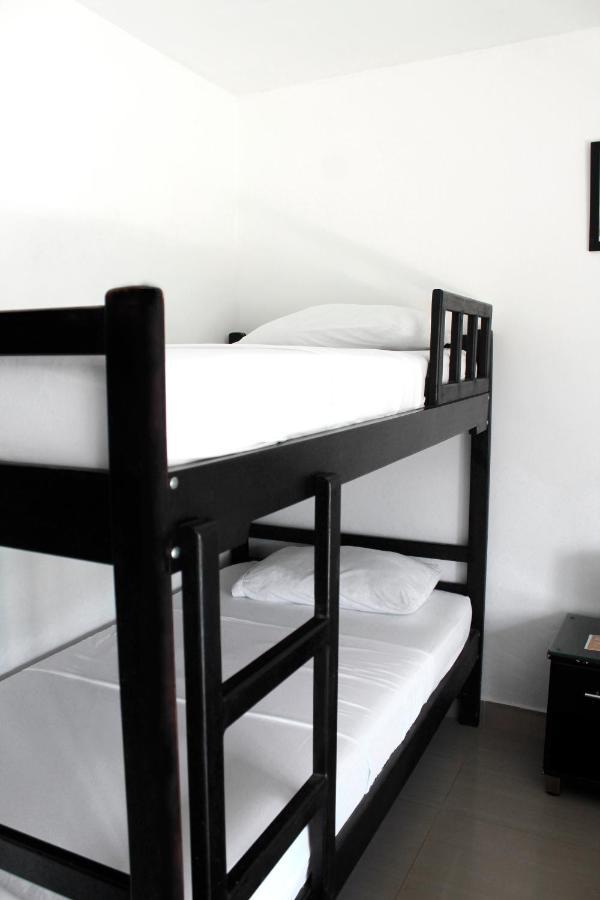 Hostal Vina Del Mar Taganga Extérieur photo